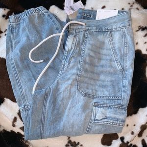 American Eagle jogger jeans